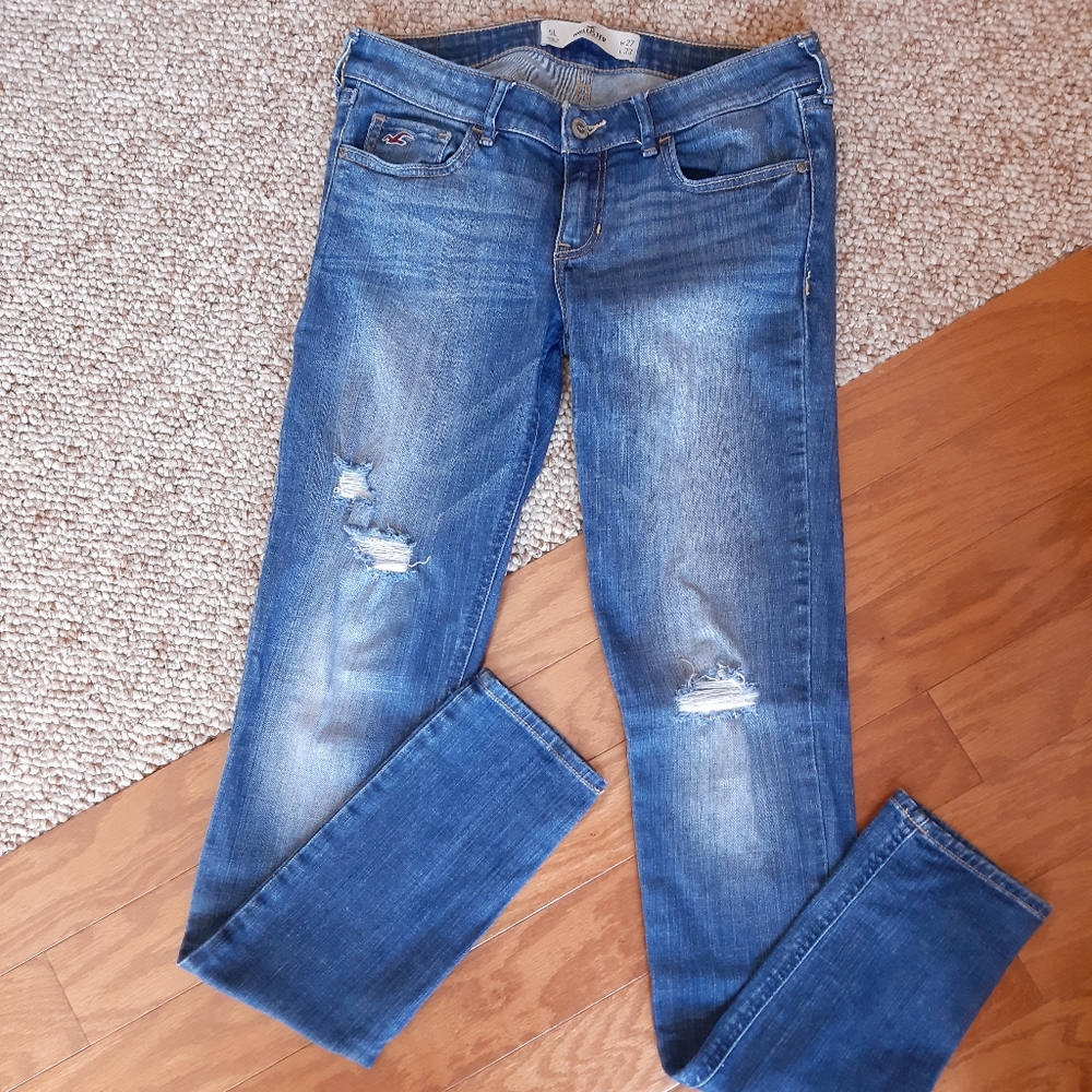 Hollister Distressed Jeans size 5 Long - Picture 1 of 16
